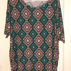 Lularoe women’s shirt - Large